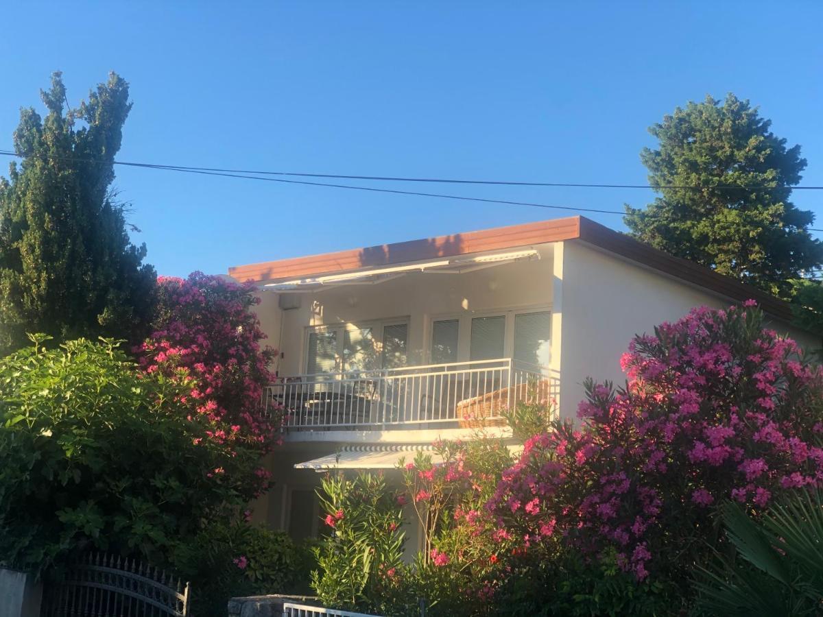 Apartmani Focic Selce Exterior foto